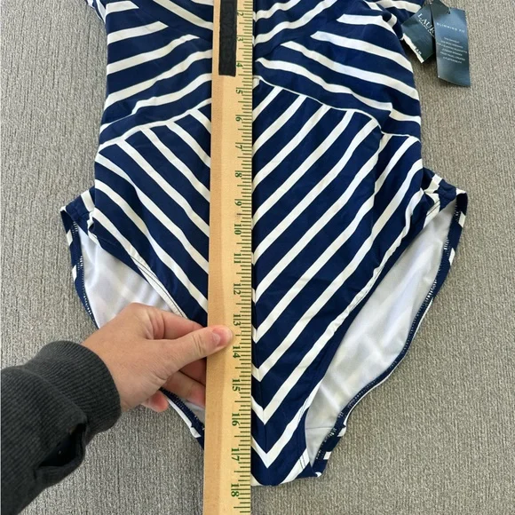 Ralph Lauren Deauville Striped Halter One Piece Swimsuit sz 8 - Picture 4 of 9